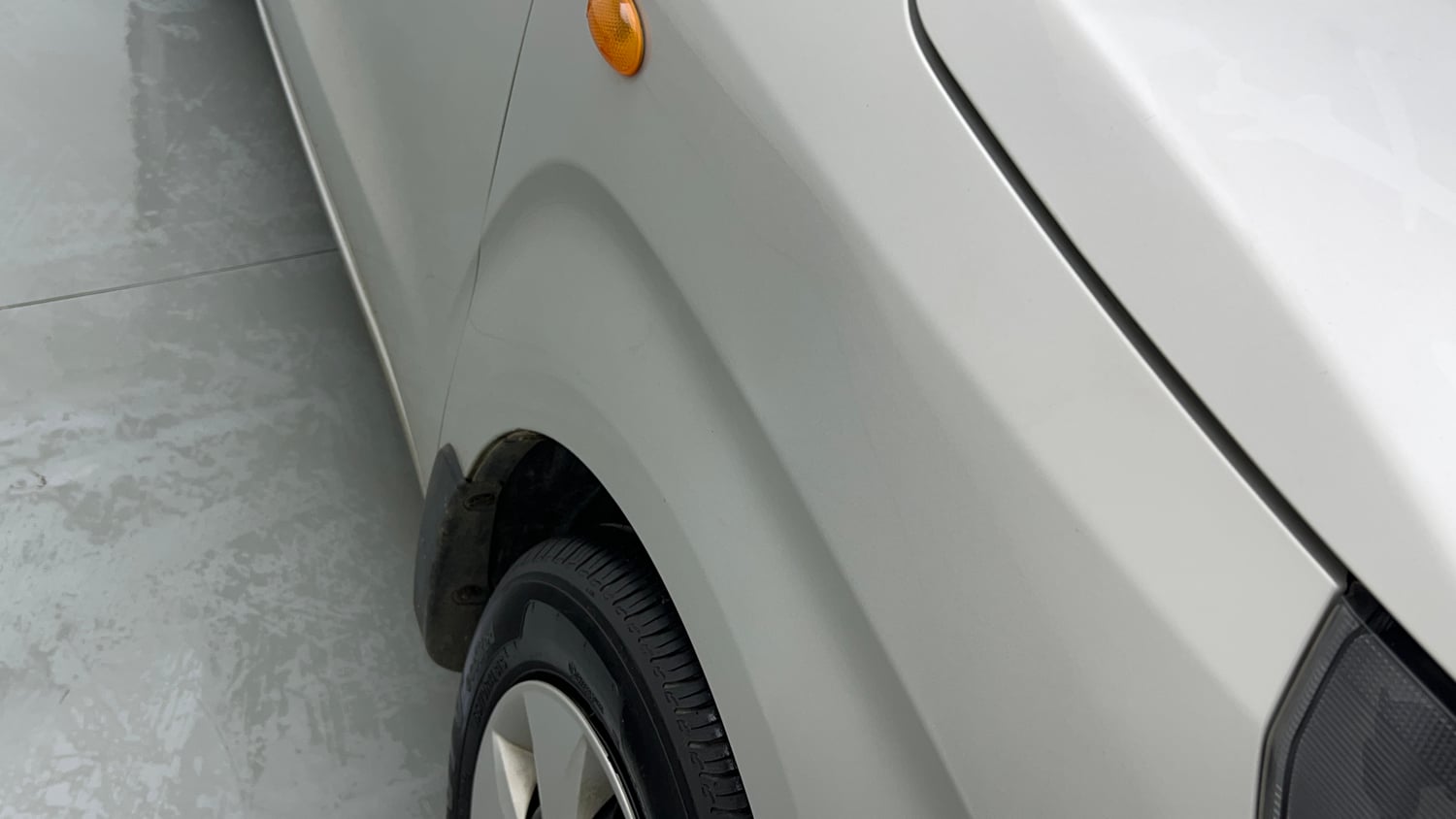 Used 2022 Maruti Suzuki Wagon R VXI 1.0 Petrol Manual dents MINOR SCRATCH
