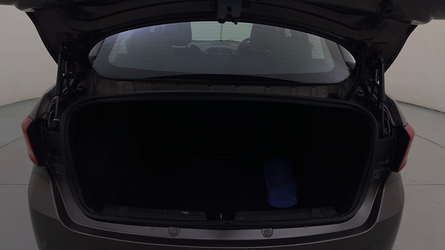 Used 2018 Tata Tigor Revotron XZA Petrol Automatic interior DICKY INSIDE VIEW