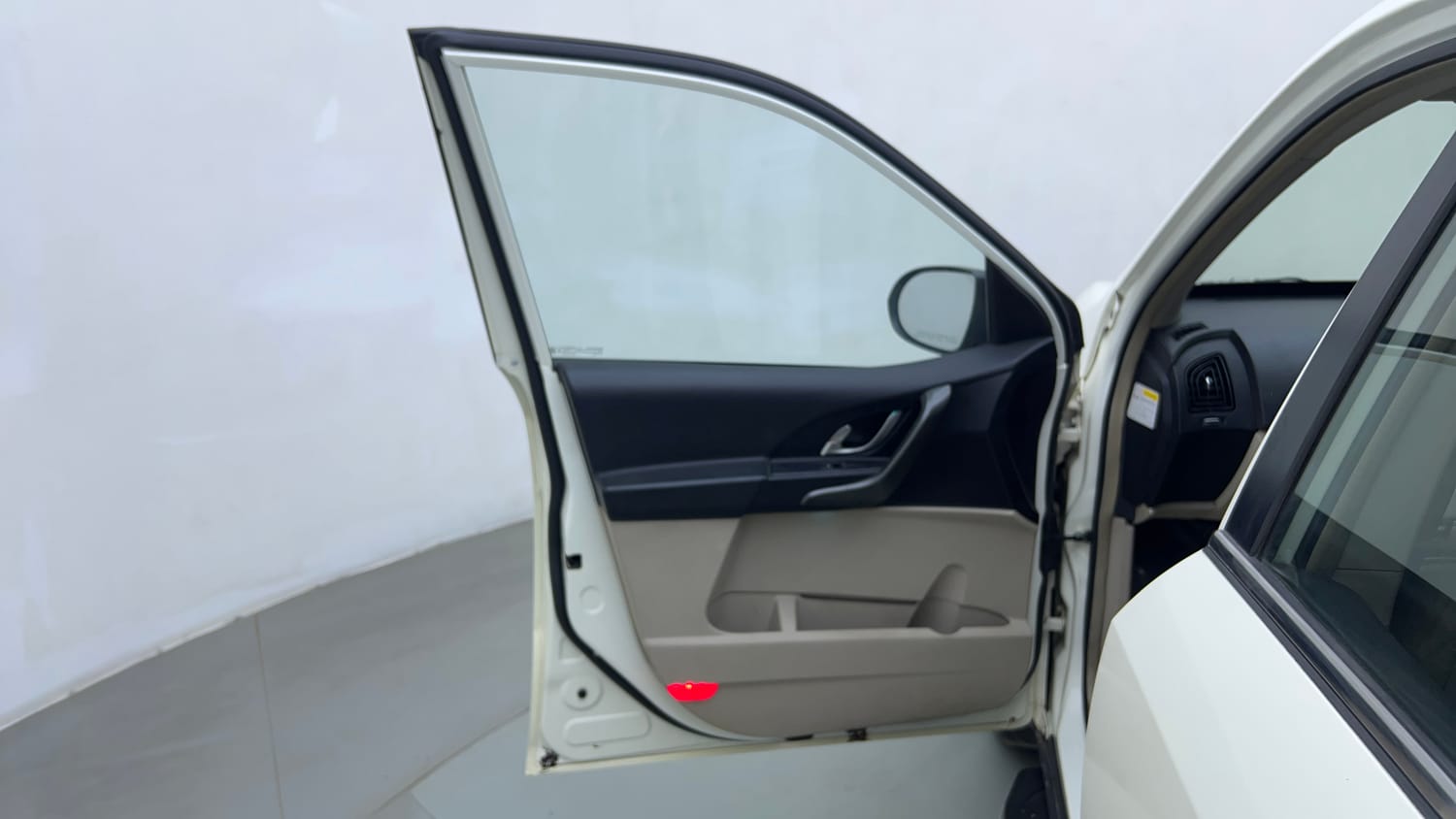 Used 2016 Mahindra XUV500 W10 AT Diesel Automatic interior LEFT FRONT DOOR OPEN VIEW