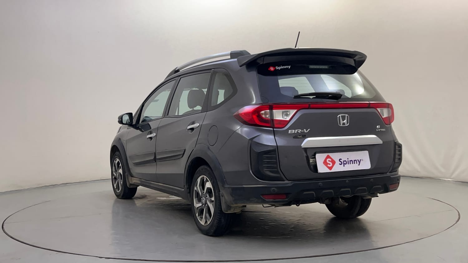 Used 2018 Honda BR-V V CVT Petrol Petrol Automatic exterior LEFT REAR CORNER VIEW
