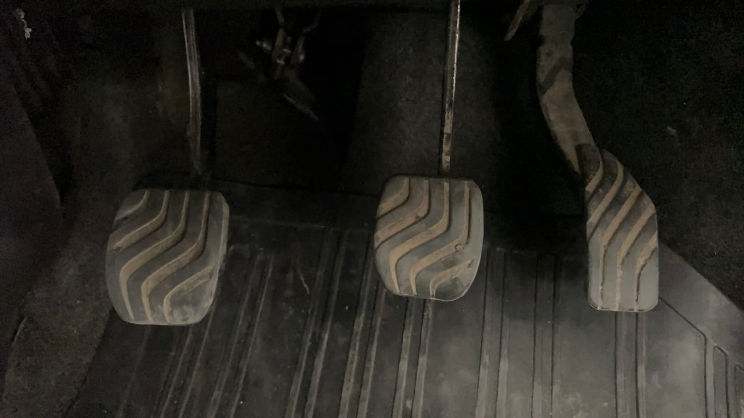 Used 2020 Renault Kwid RXL Petrol Manual interior PEDALS VIEW