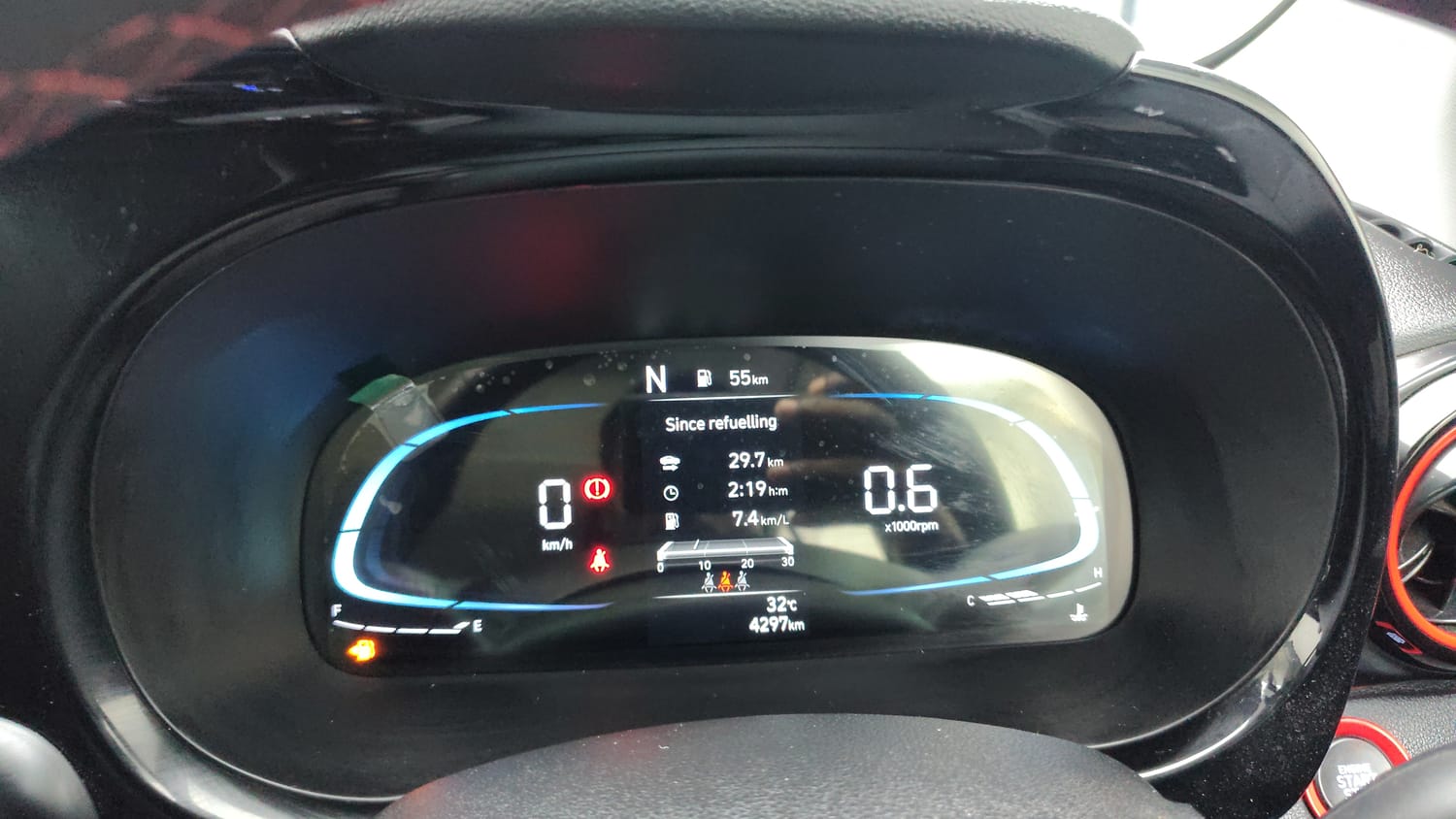 Used 2025 Hyundai Exter SX (O) Connect 1.2 AMT Knight Edition Petrol Automatic interior CLUSTERMETER VIEW