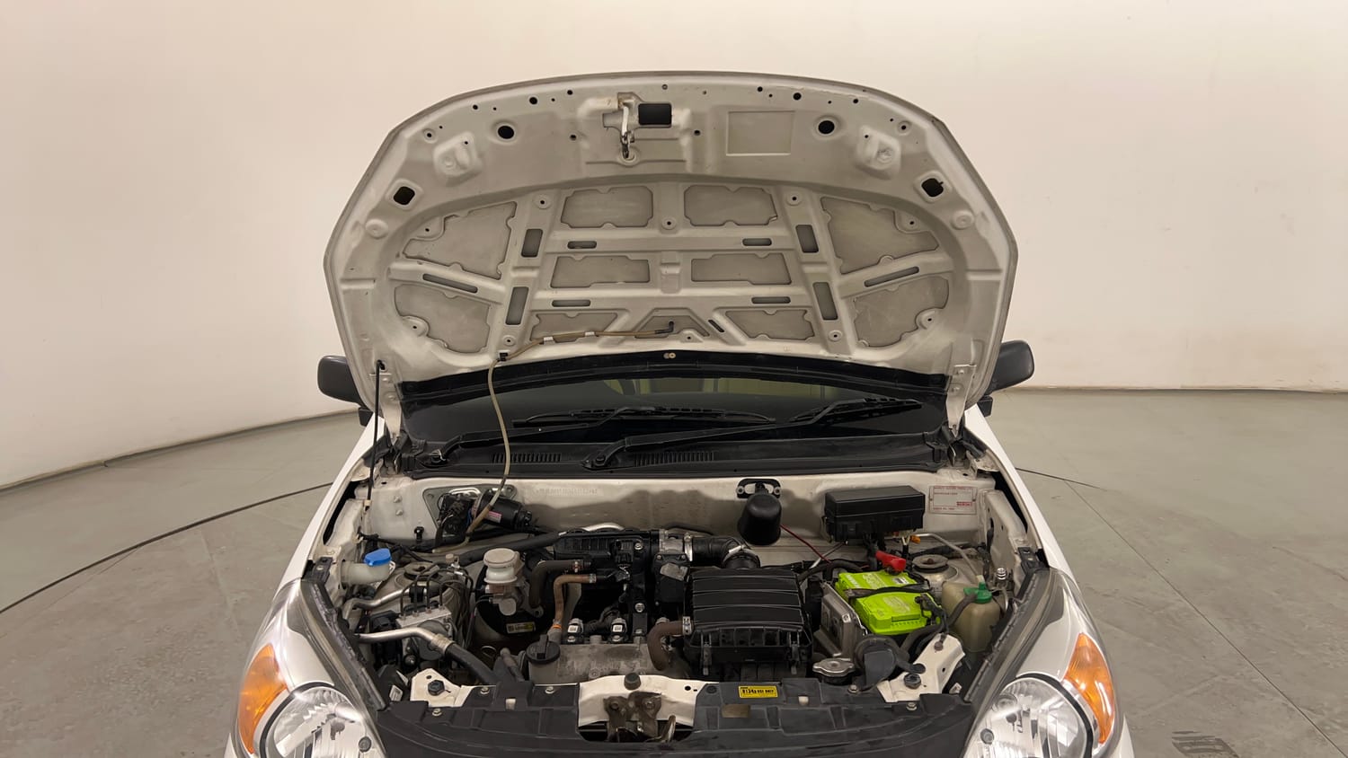 Used 2020 Maruti Suzuki Alto 800 LXi Petrol Manual engine ENGINE & BONNET OPEN FRONT VIEW