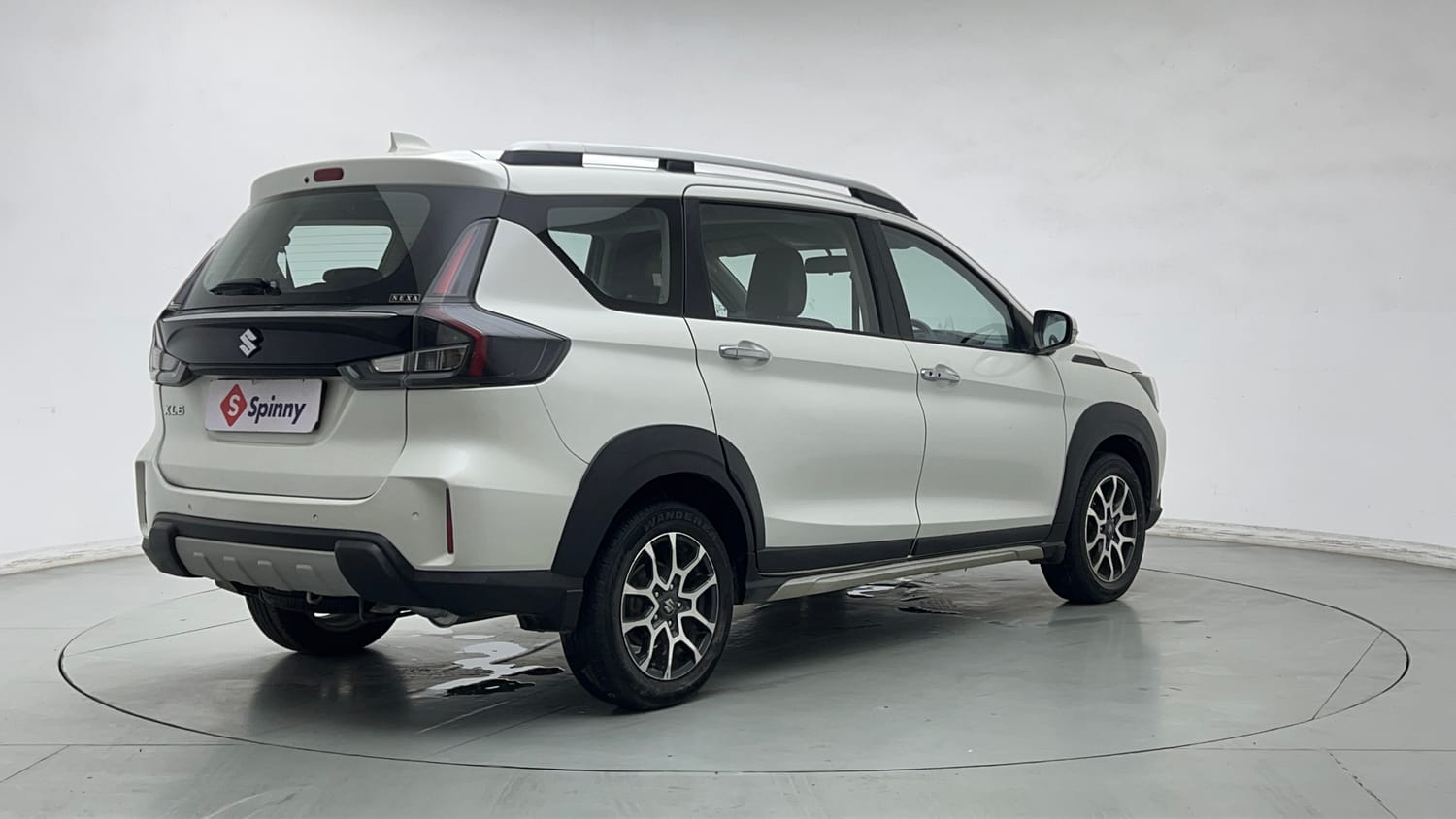 Used 2023 Maruti Suzuki XL6 Zeta MT CNG Cng Manual exterior RIGHT REAR CORNER VIEW