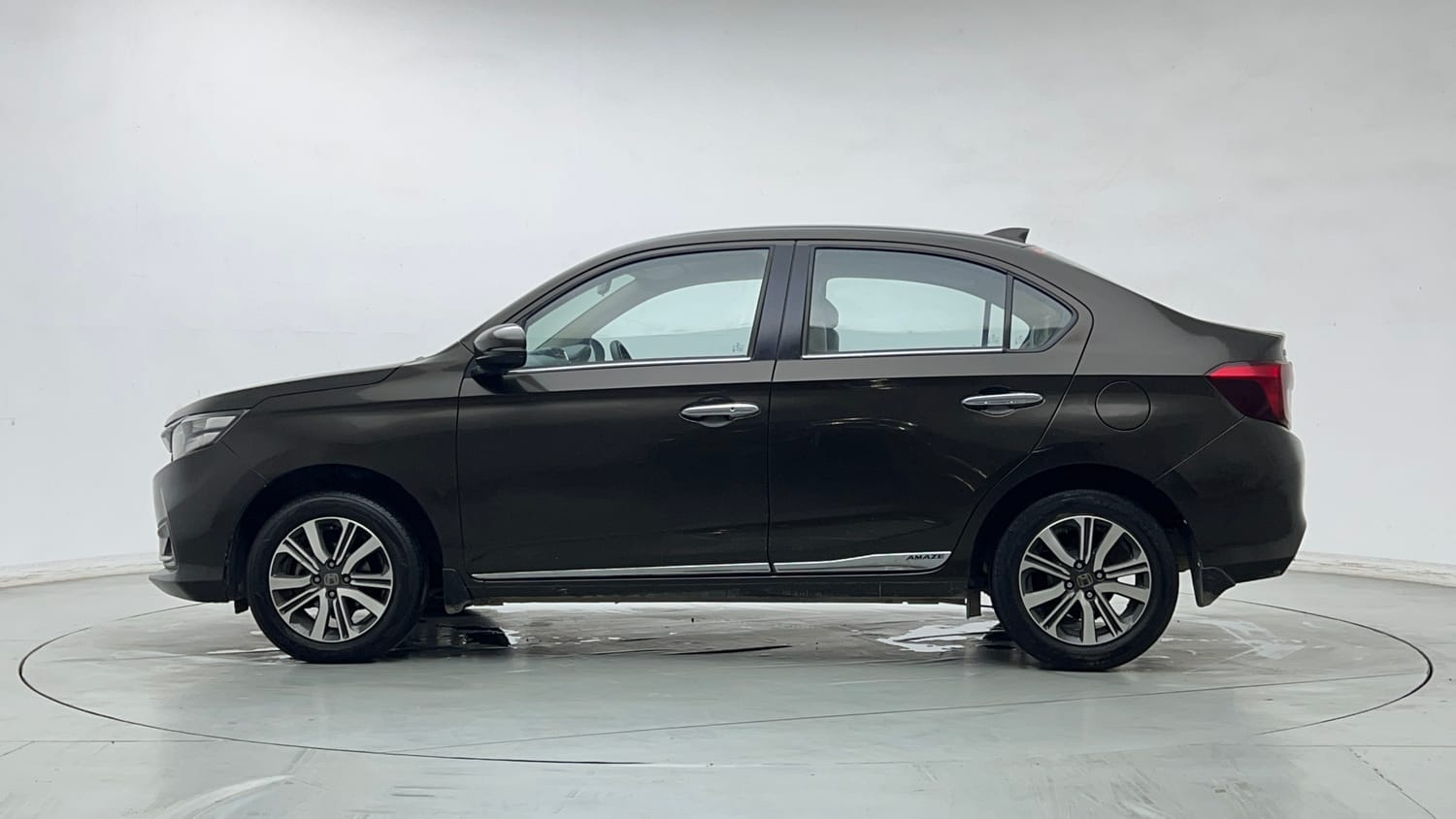 Used 2022 Honda Amaze VX CVT 1.2 Petrol Petrol Automatic exterior LEFT SIDE VIEW