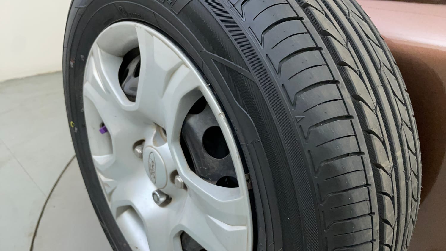 Used 2017 Ford EcoSport Trend+ 1.0L EcoBoost Petrol Manual tyres SPARE TYRE VIEW