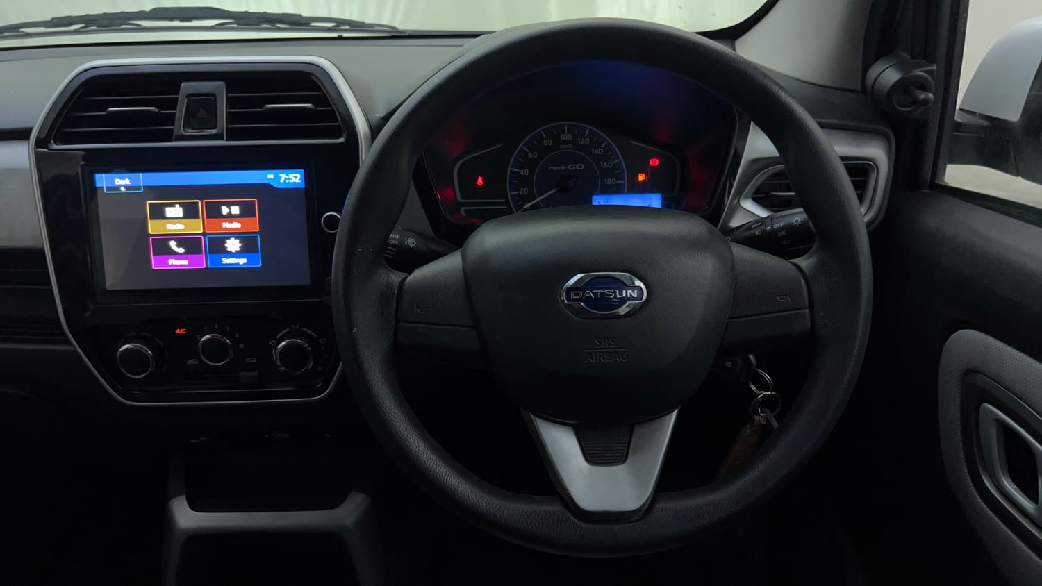 Used 2020 Datsun Redi-GO T(O) 1.0 AMT Petrol Automatic interior STEERING VIEW