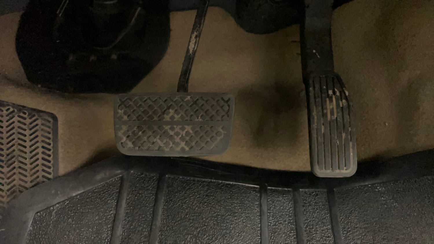 Used 2016 Honda City SV CVT Petrol Automatic interior PEDALS VIEW
