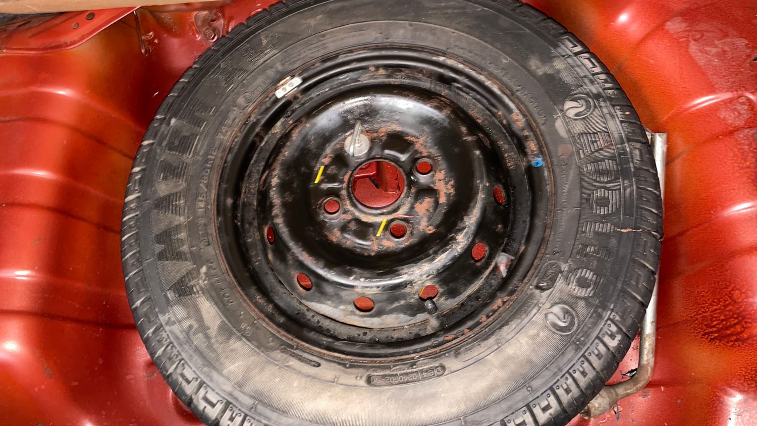 Used 2018 Maruti Suzuki Alto 800 LXi Petrol Manual tyres SPARE TYRE VIEW