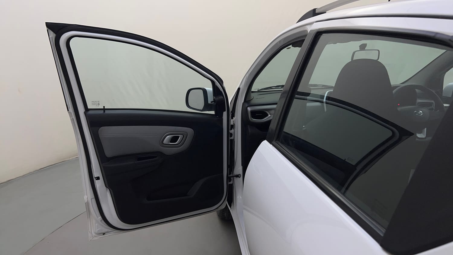Used 2020 Datsun Redi-GO T(O) 1.0 AMT Petrol Automatic interior LEFT FRONT DOOR OPEN VIEW