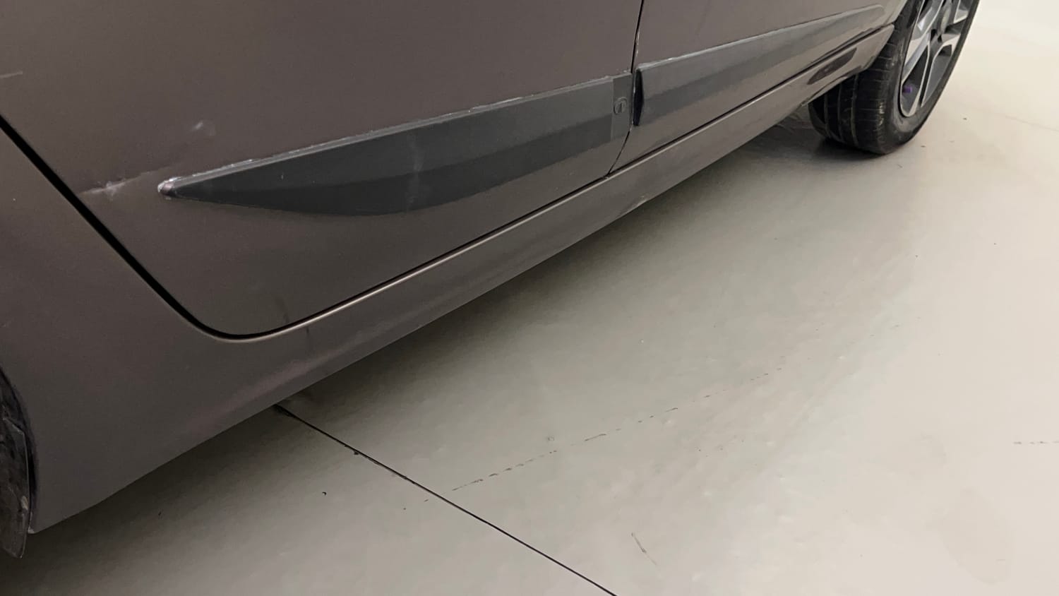 Used 2018 Tata Tigor Revotron XZA Petrol Automatic dents MINOR SCRATCH