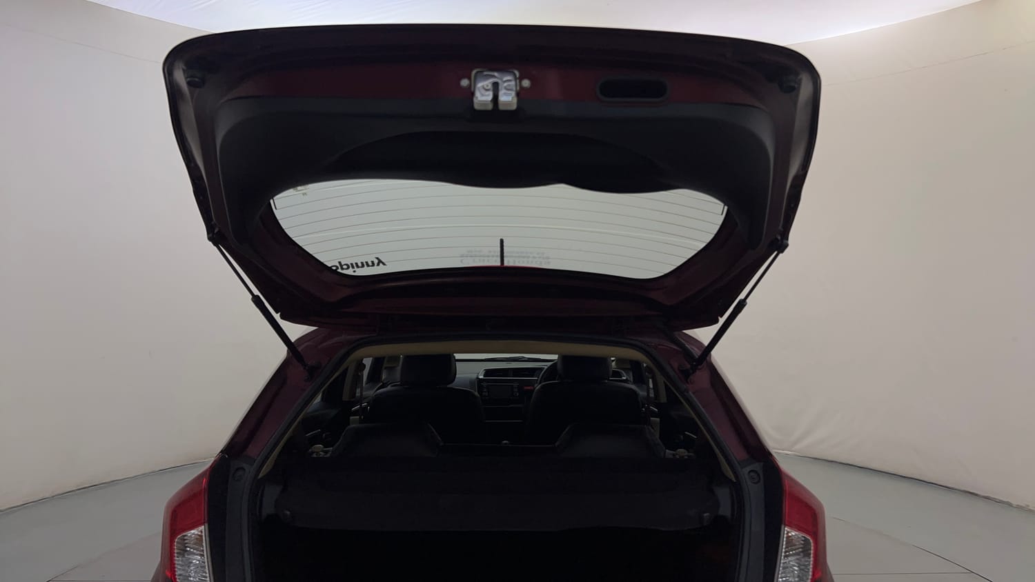 Used 2015 Honda Jazz V Petrol Petrol Manual interior DICKY DOOR OPEN VIEW