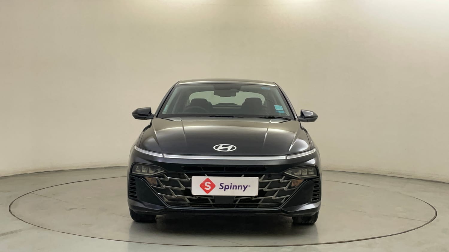Used 2024 Hyundai Verna SX (O) 1.5 Turbo Petrol DCT Petrol Automatic exterior FRONT VIEW