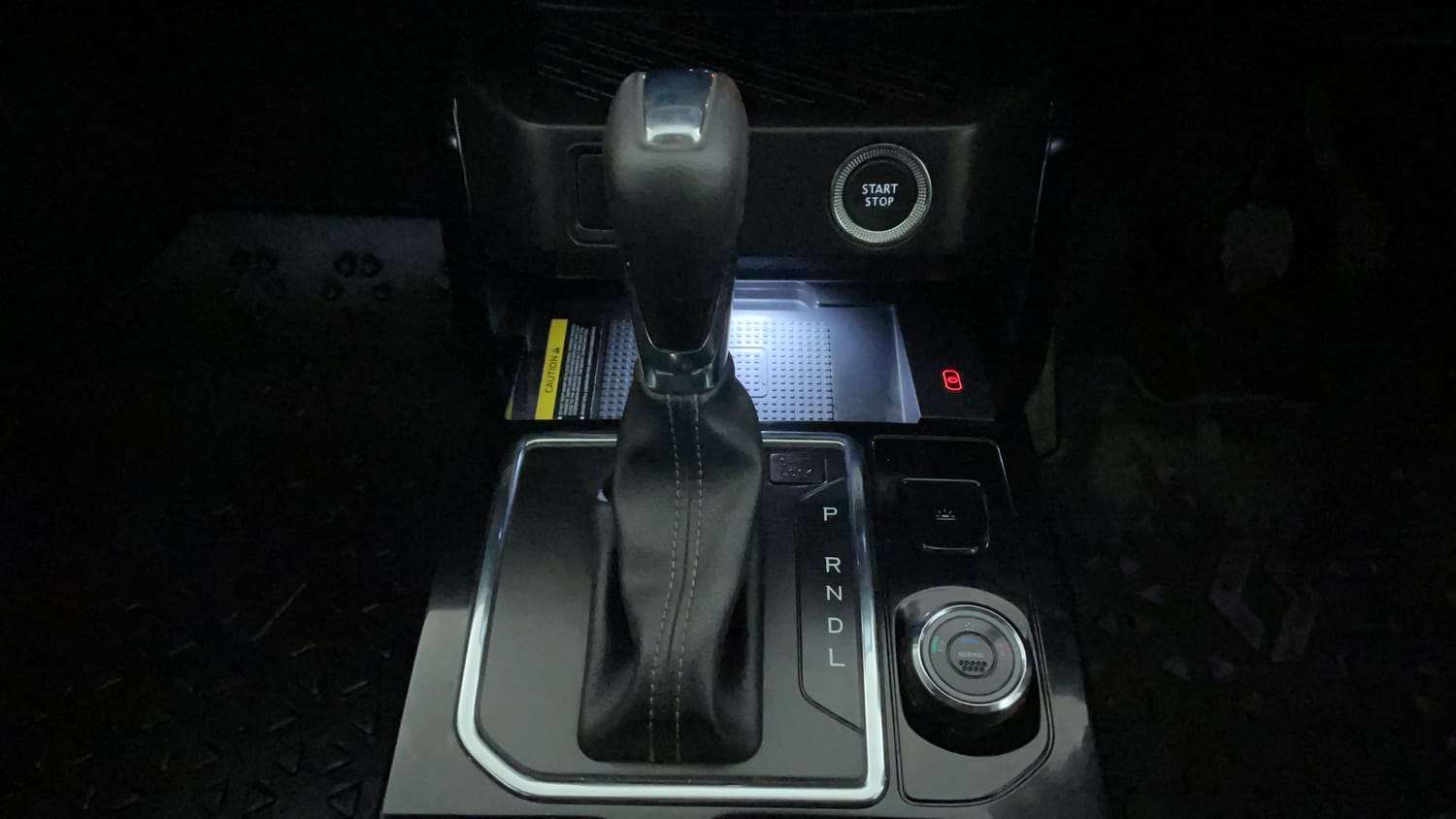 Used 2021 Renault Kiger RXZ Turbo CVT Petrol Automatic interior GEAR  KNOB VIEW
