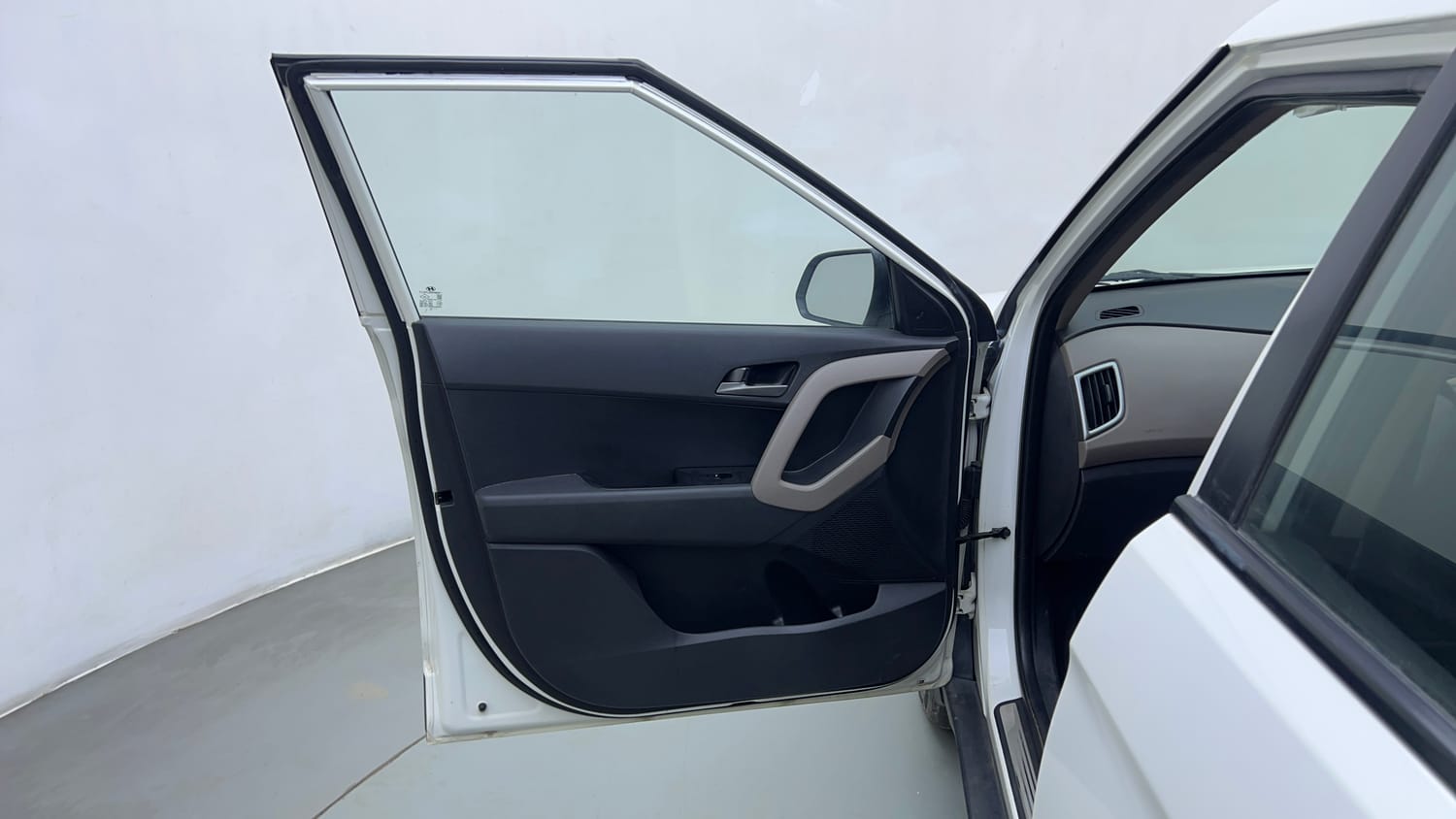 Used 2018 Hyundai Creta SX Plus 1.6 AT Petrol Petrol Automatic interior LEFT FRONT DOOR OPEN VIEW