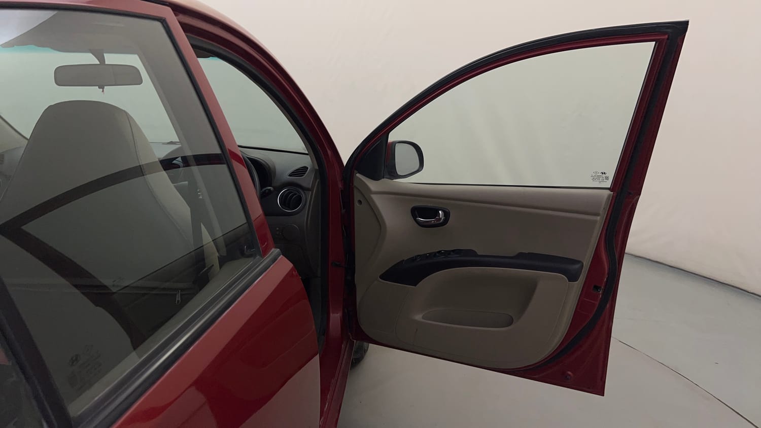 Used 2012 Hyundai i10 Sportz 1.2 Kappa2 Petrol Manual interior RIGHT FRONT DOOR OPEN VIEW