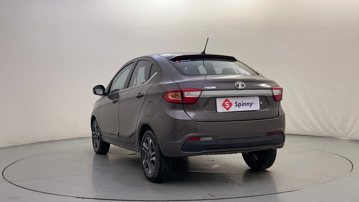 Used 2018 Tata Tigor Revotron XZA Petrol Automatic exterior LEFT REAR CORNER VIEW