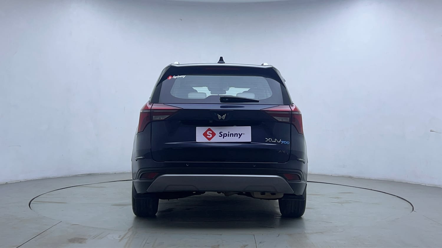 Used 2021 Mahindra XUV700 AX 7 Petrol AT Luxury Pack 7 STR Petrol Automatic exterior BACK VIEW