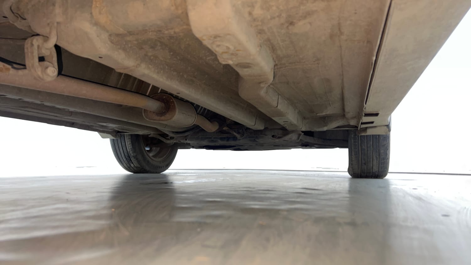 Used 2018 Hyundai Creta SX Plus 1.6 AT Petrol Petrol Automatic extra REAR RIGHT UNDERBODY VIEW