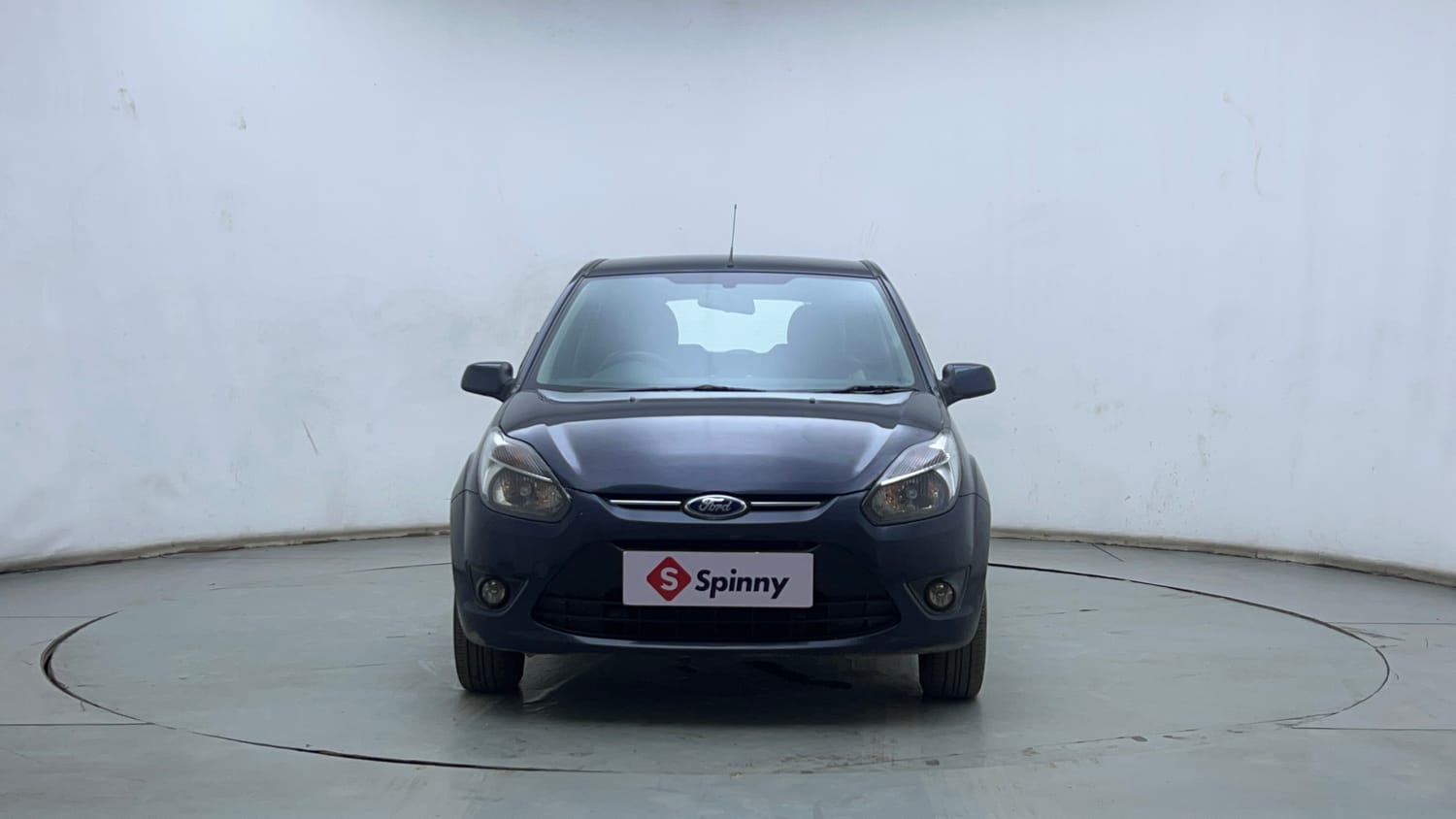 Used 2011 Ford Figo Duratec Petrol Titanium 1.2 Petrol Manual exterior FRONT VIEW