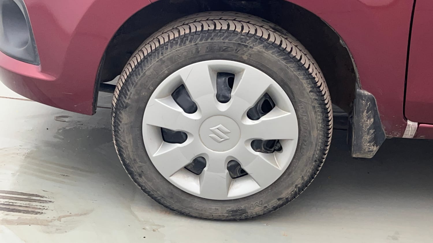 Used 2019 Maruti Suzuki Alto K10 VXI CNG (Outside Fitted) Cng Manual tyres LEFT FRONT TYRE RIM VIEW