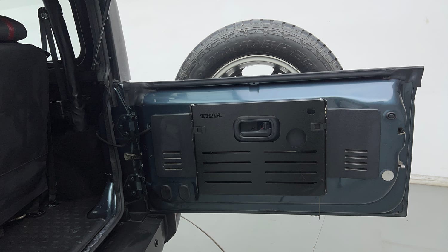 Used 2022 mahindra Thar LX Hard Top Petrol AT 4WD Petrol Automatic interior DICKY DOOR OPEN VIEW