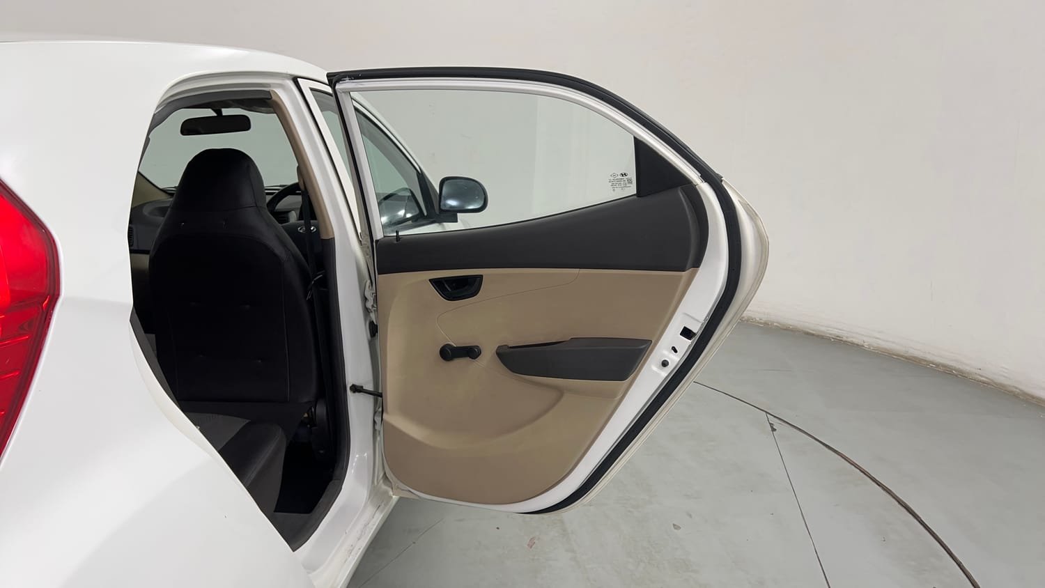 Used 2012 Hyundai Eon Era Petrol Manual interior RIGHT REAR DOOR OPEN VIEW