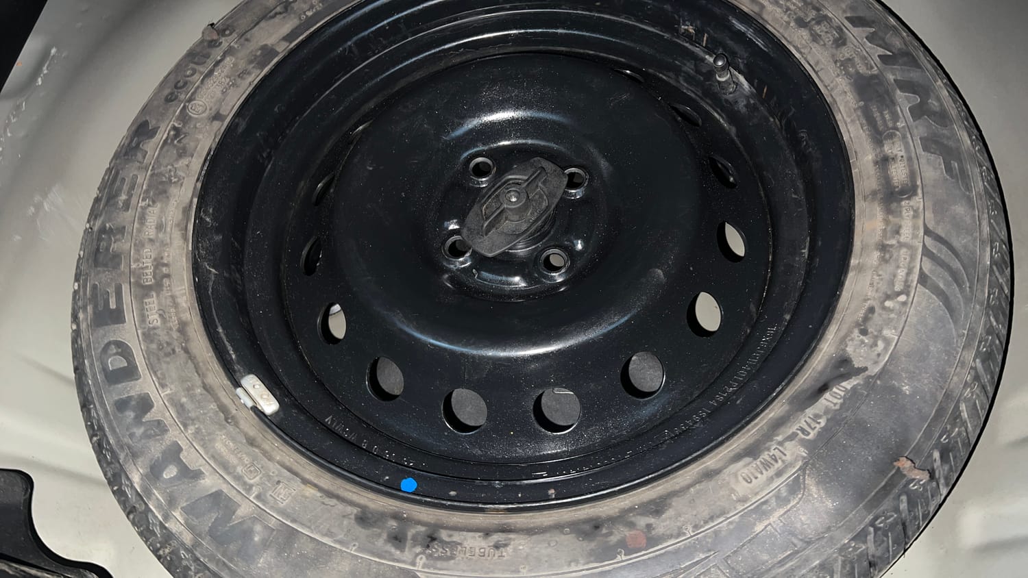 Used 2025 Maruti Suzuki Fronx Delta 1.2L MT Petrol Manual tyres SPARE TYRE VIEW