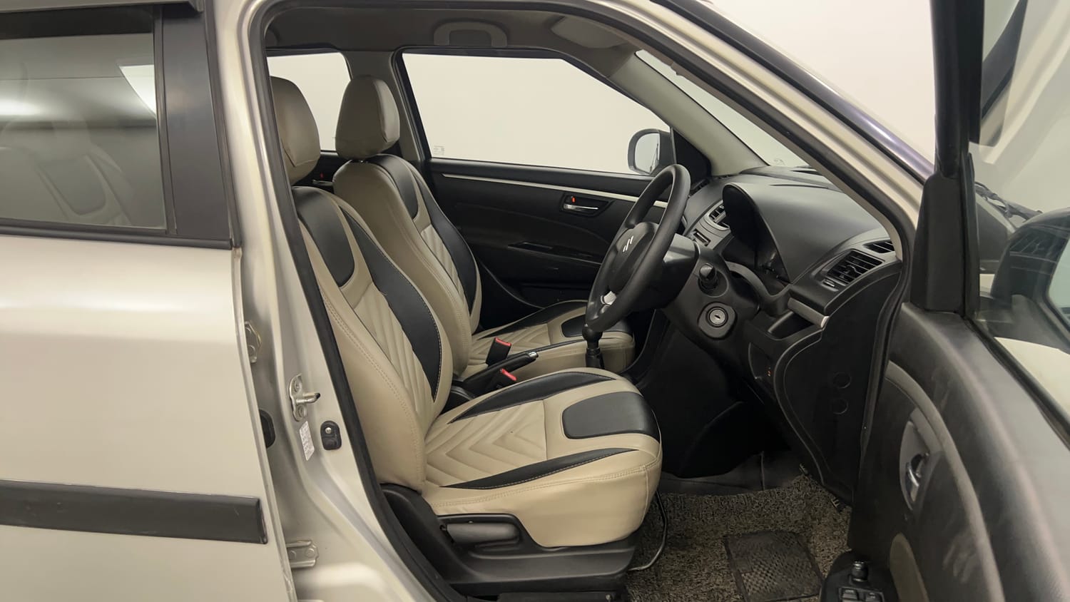 Used 2013 Maruti Suzuki Swift VXi Petrol Manual interior RIGHT SIDE FRONT DOOR CABIN VIEW