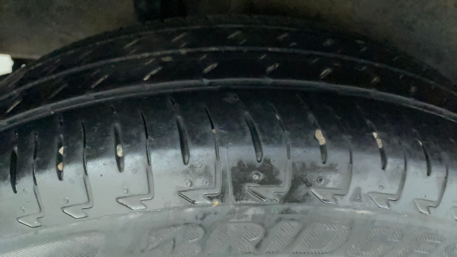 Used 2024 Maruti Suzuki Ignis Sigma 1.2 MT Petrol Manual tyres RIGHT REAR TYRE TREAD VIEW