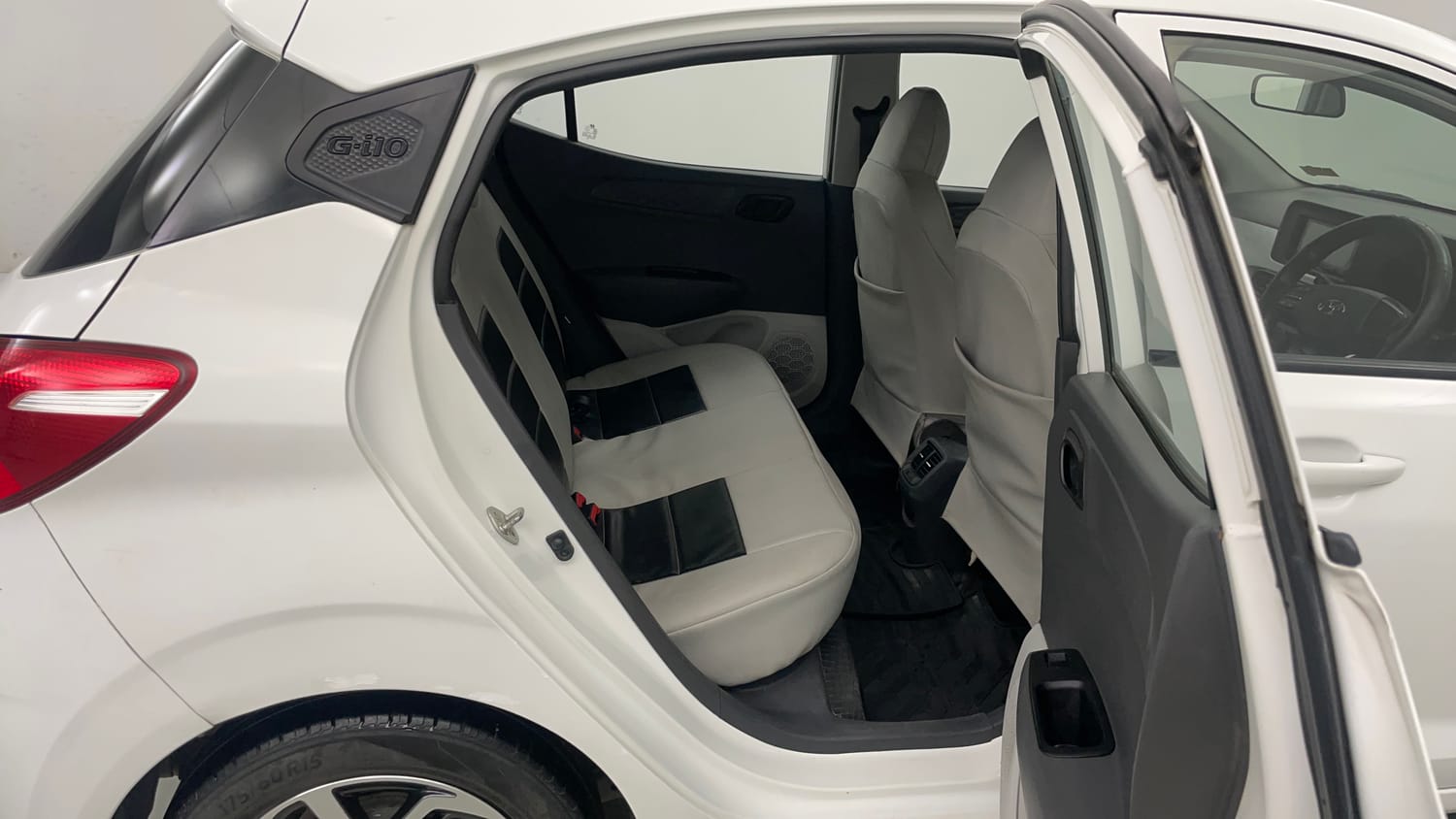 Used 2021 Hyundai Grand i10 Nios Magna Corporate Edition 1.2 Kappa VTVT Petrol Manual interior RIGHT SIDE REAR DOOR CABIN VIEW