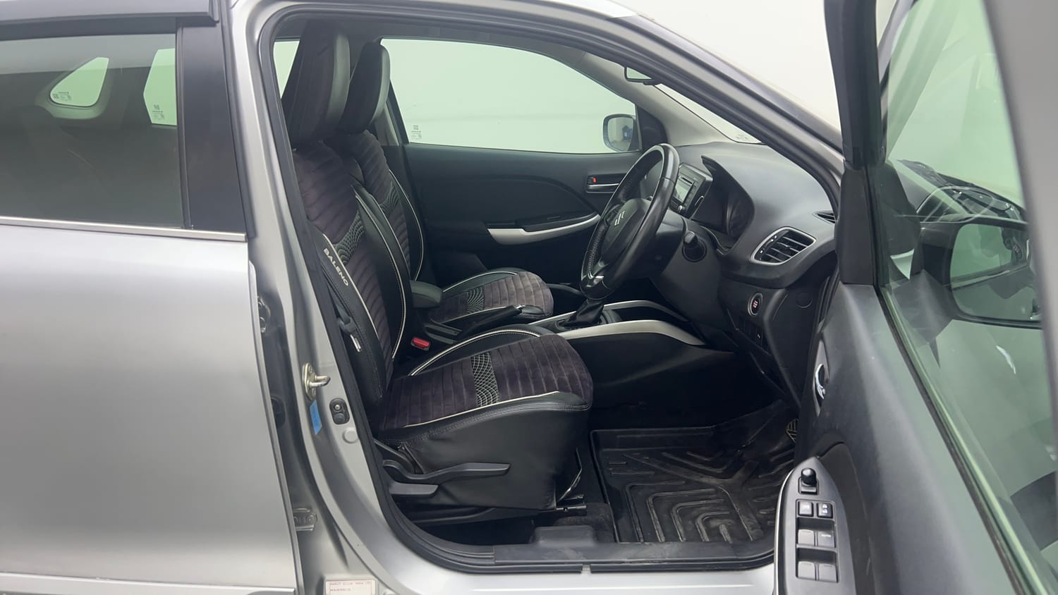 Used 2018 Maruti Suzuki Baleno Zeta 1.2 AT Petrol Automatic interior RIGHT SIDE FRONT DOOR CABIN VIEW