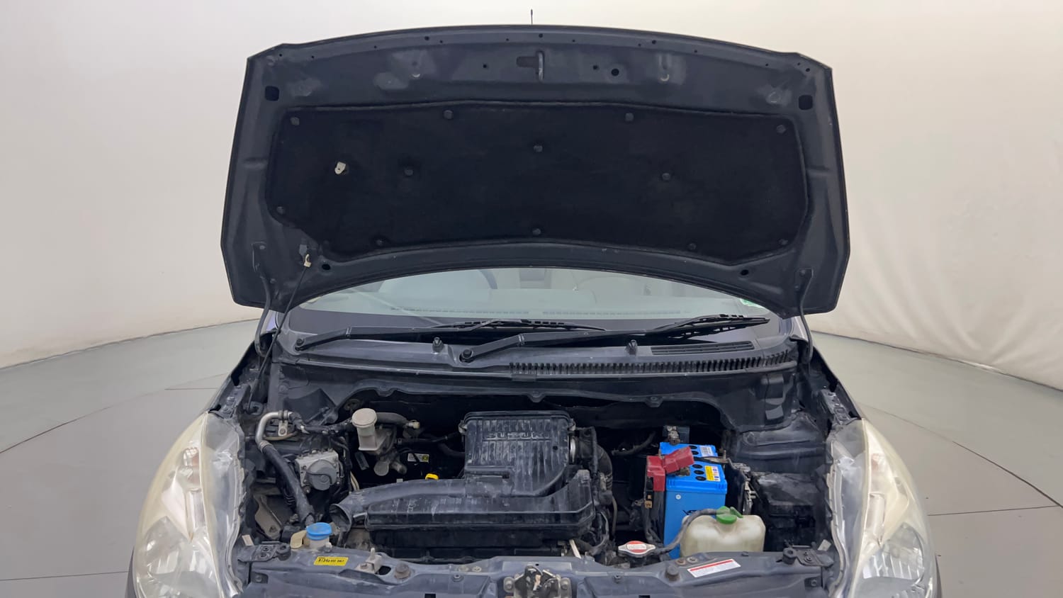 Used 2016 Maruti Suzuki Ertiga ZXI Petrol Manual engine ENGINE & BONNET OPEN FRONT VIEW