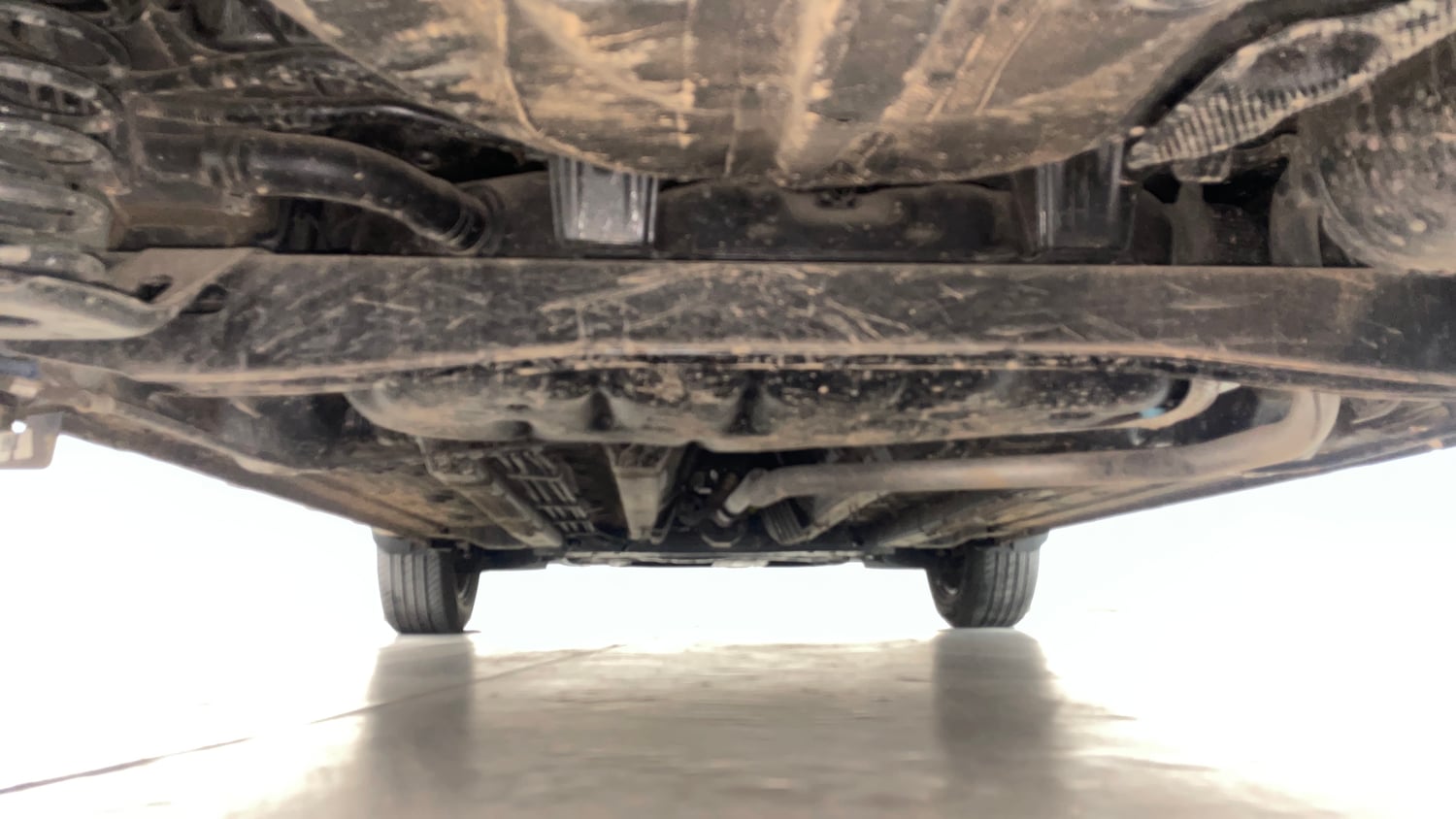 Used 2026 Hyundai Venue 1.2 Kappa Petrol MT HX 5+ Petrol Manual extra REAR UNDERBODY VIEW (TAKEN FROM REAR)