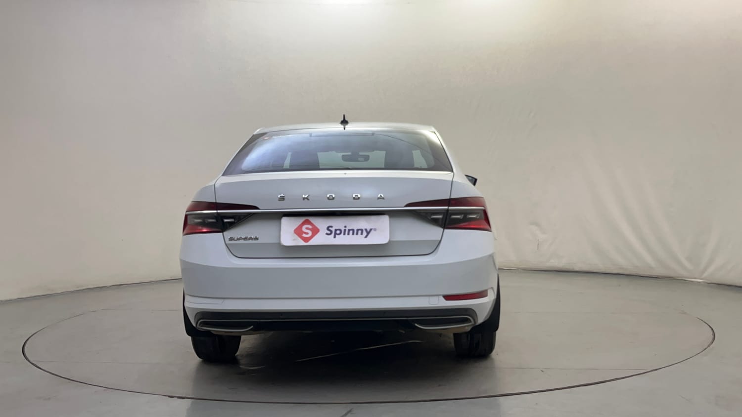 Used 2020 Skoda Superb L&K AT Petrol Automatic exterior BACK VIEW