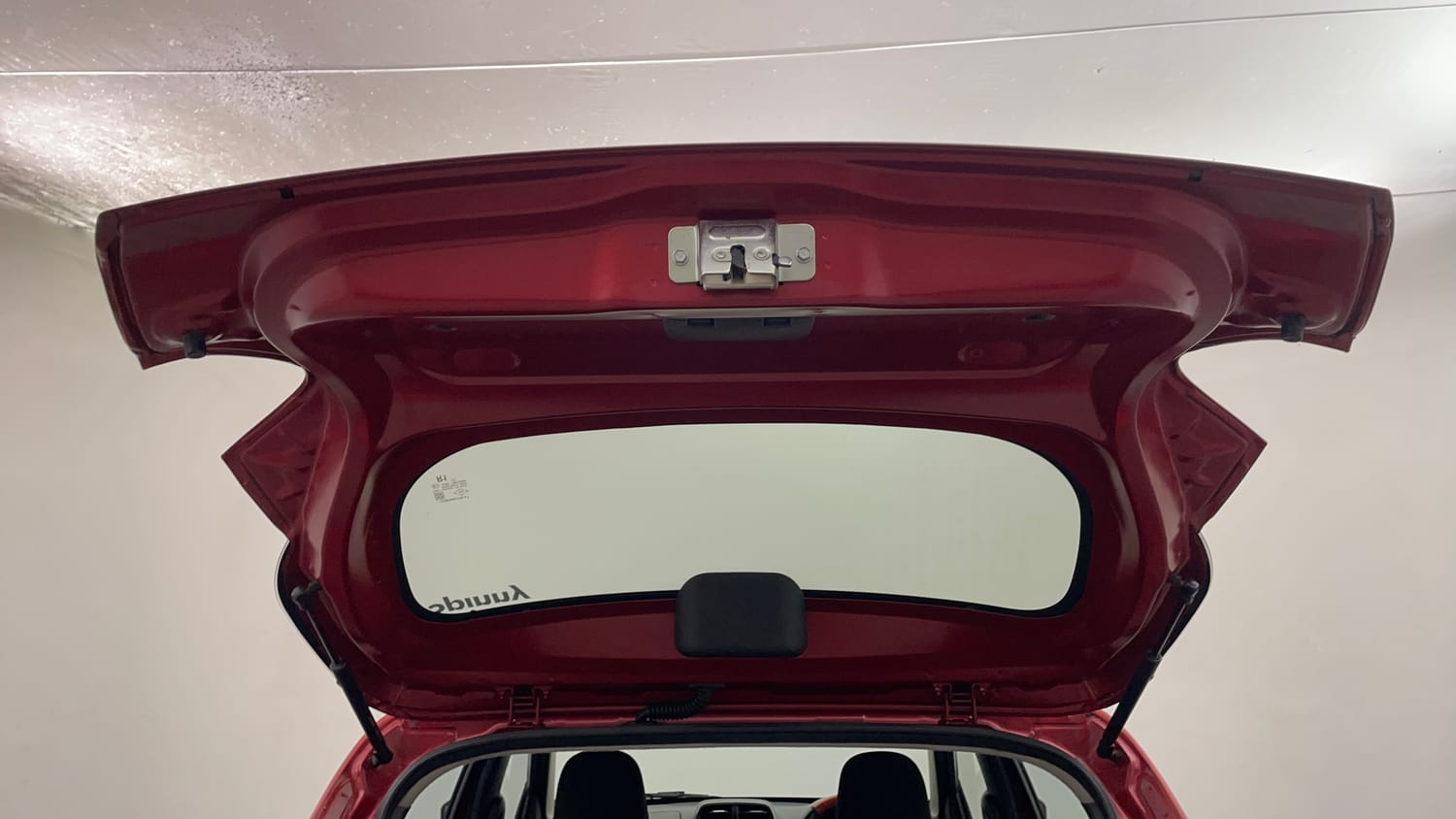 Used 2016 Renault Kwid RXT Petrol Manual interior DICKY DOOR OPEN VIEW