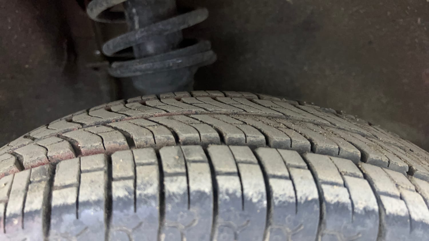 Used 2018 Maruti Suzuki Alto 800 VXi Petrol Manual tyres RIGHT FRONT TYRE TREAD VIEW