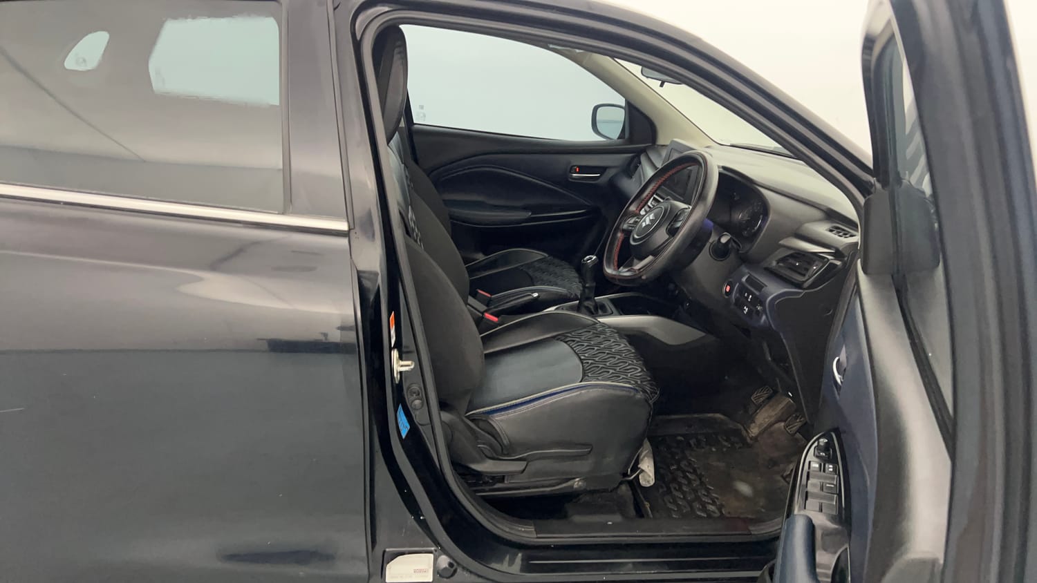 Used 2023 Maruti Suzuki Baleno Zeta MT CNG Cng Manual interior RIGHT SIDE FRONT DOOR CABIN VIEW