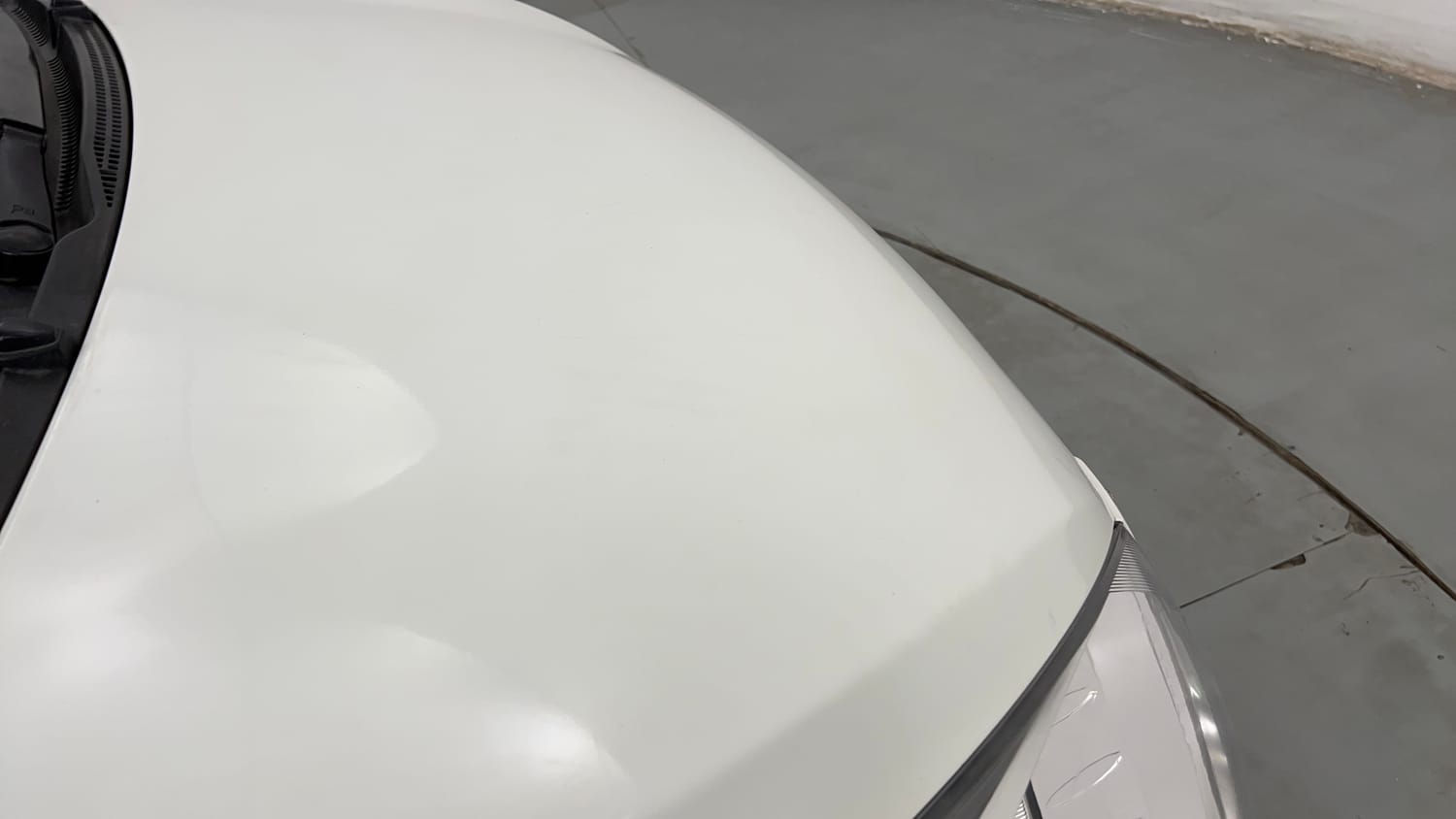Used 2012 Hyundai Eon Era Petrol Manual dents MINOR SCRATCH
