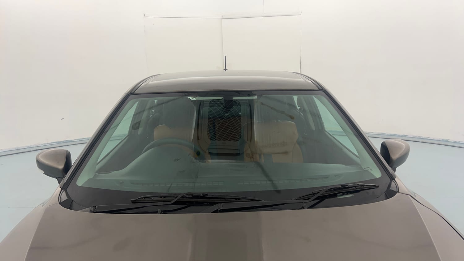 Used 2020 Maruti Suzuki Baleno Zeta Petrol Manual exterior FRONT WINDSHIELD VIEW