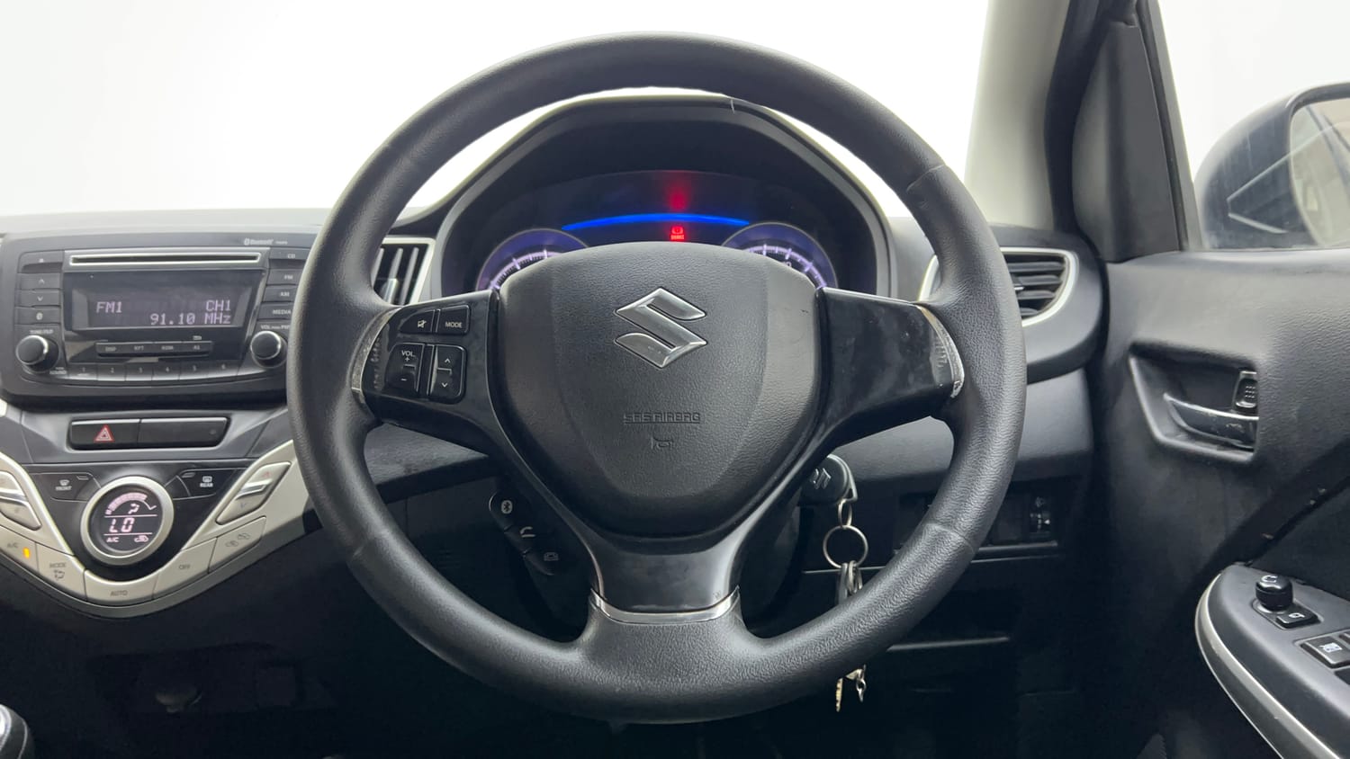 Used 2017 Maruti Suzuki Baleno Delta 1.2 Petrol Manual interior STEERING VIEW