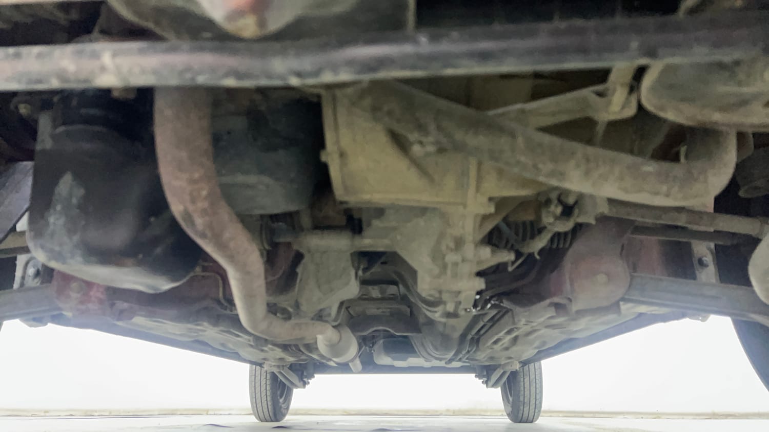 Used 2018 Maruti Suzuki Alto 800 VXi Petrol Manual extra FRONT LEFT UNDERBODY VIEW