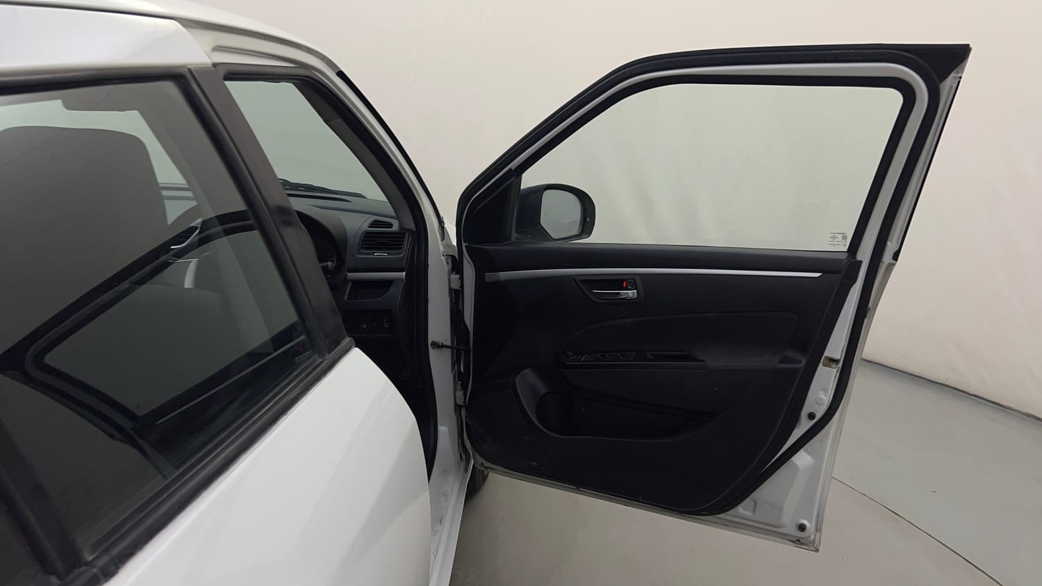 Used 2012 Maruti Suzuki Swift VXi Petrol Manual interior RIGHT FRONT DOOR OPEN VIEW