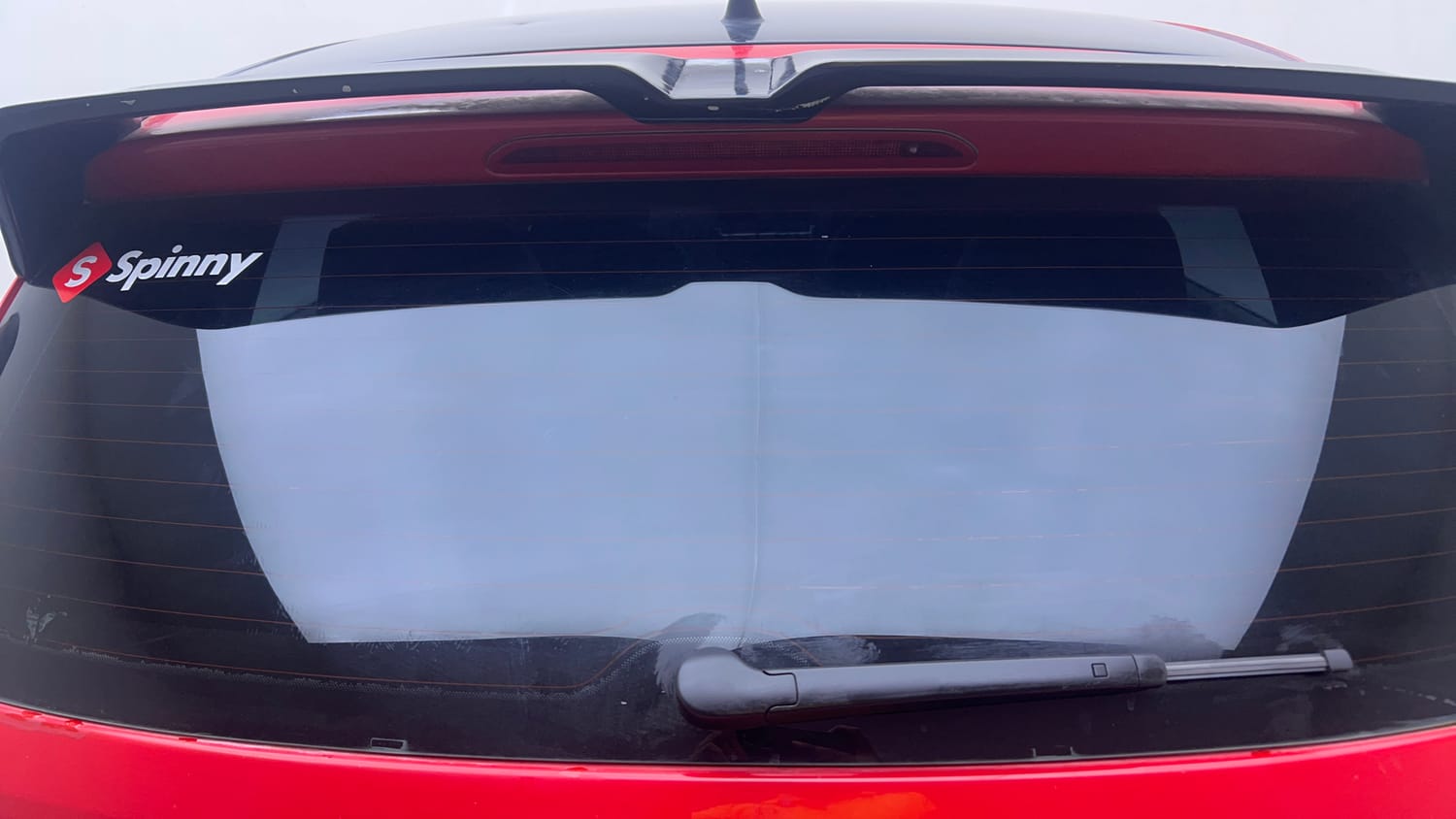 Used 2014 Volkswagen Polo Comfortline 1.2L (P) Petrol Manual top_features Rear defogger
