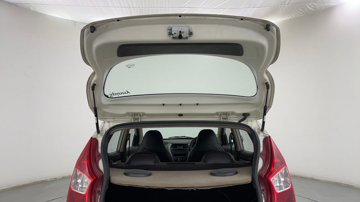Used 2012 Hyundai Eon Era Petrol Manual interior DICKY DOOR OPEN VIEW