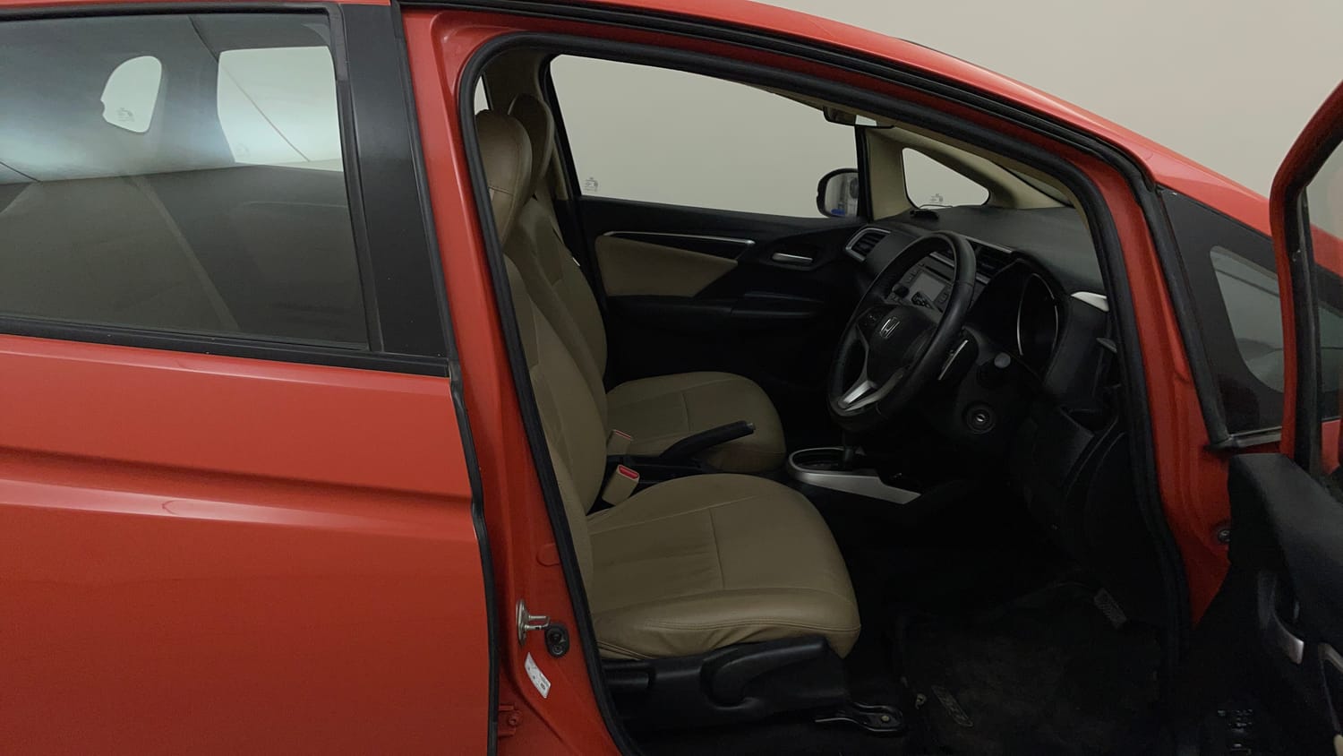 Used 2016 Honda Jazz V AT Petrol Petrol Automatic interior RIGHT SIDE FRONT DOOR CABIN VIEW
