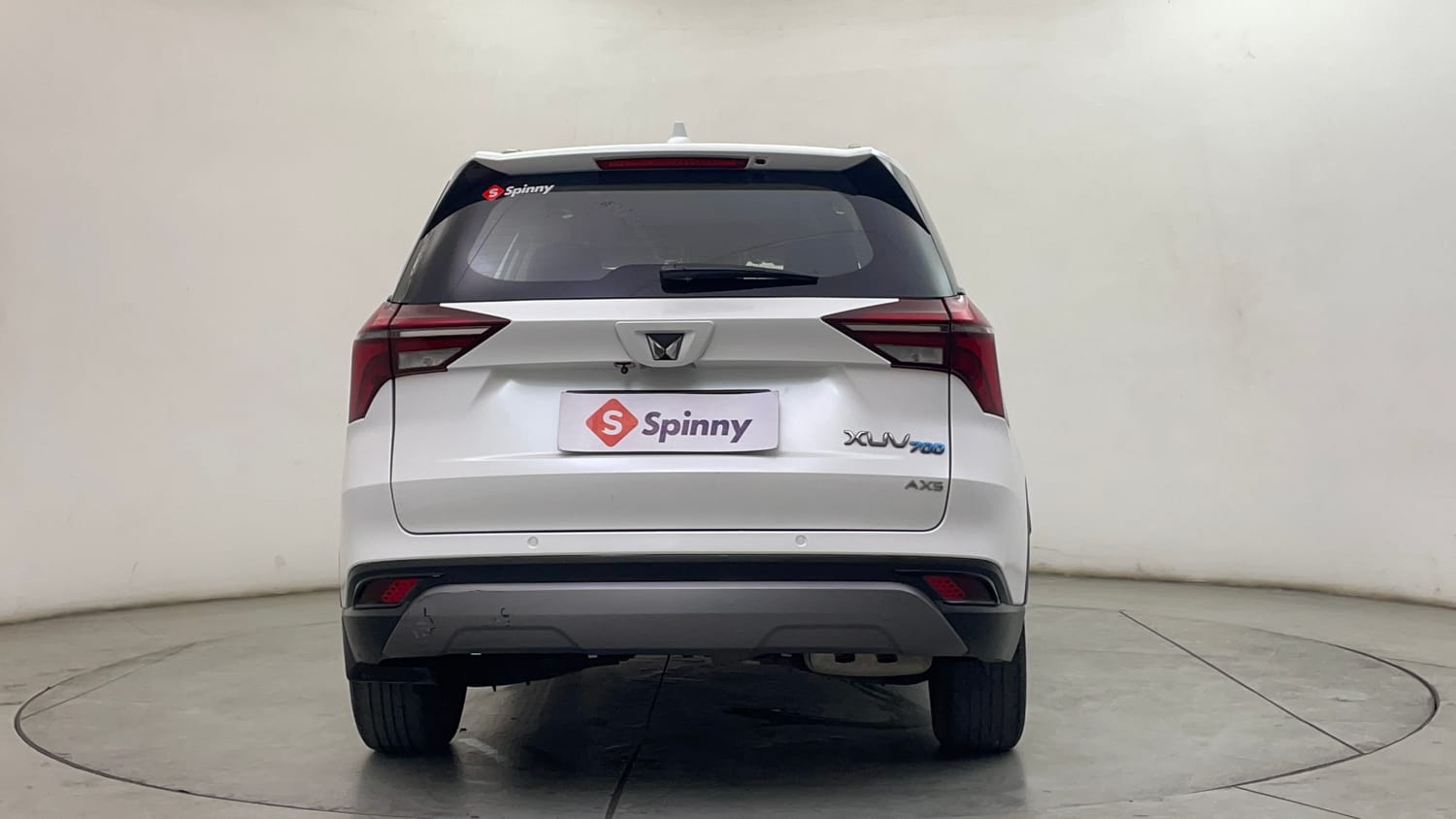 Used 2023 Mahindra XUV700 AX 5 Petrol AT 5 STR Petrol Automatic exterior BACK VIEW