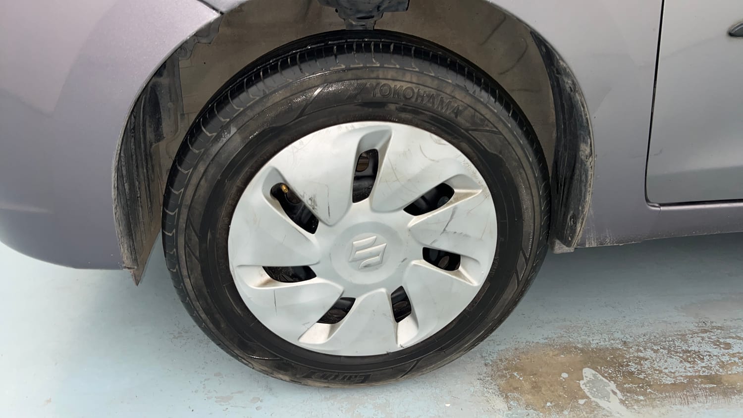 Used 2016 Maruti Suzuki Celerio VXi Petrol Manual tyres LEFT FRONT TYRE RIM VIEW