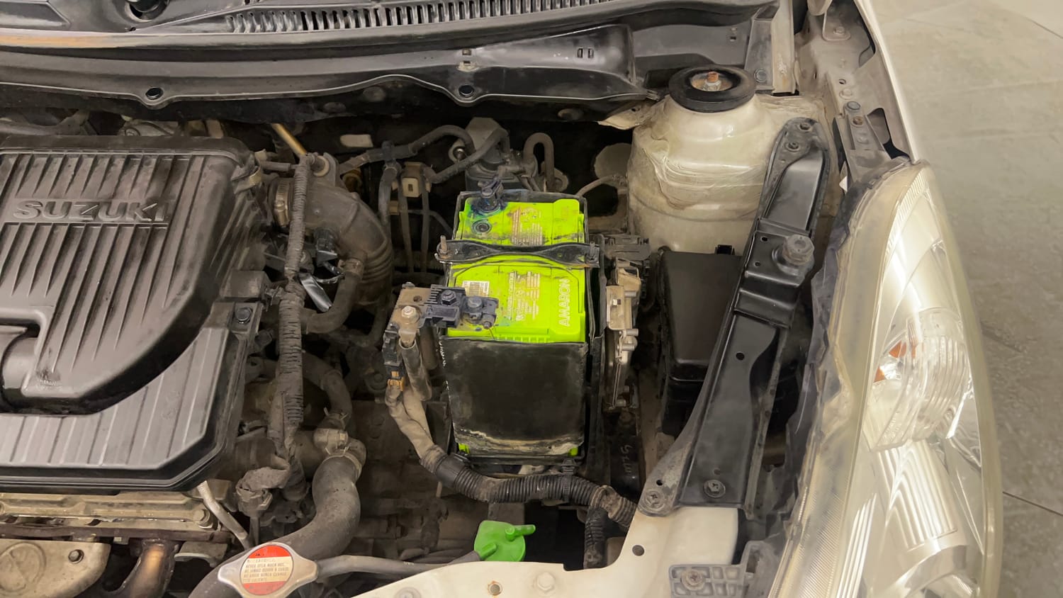 Used 2013 Maruti Suzuki Swift VXi Petrol Manual engine ENGINE LEFT SIDE VIEW