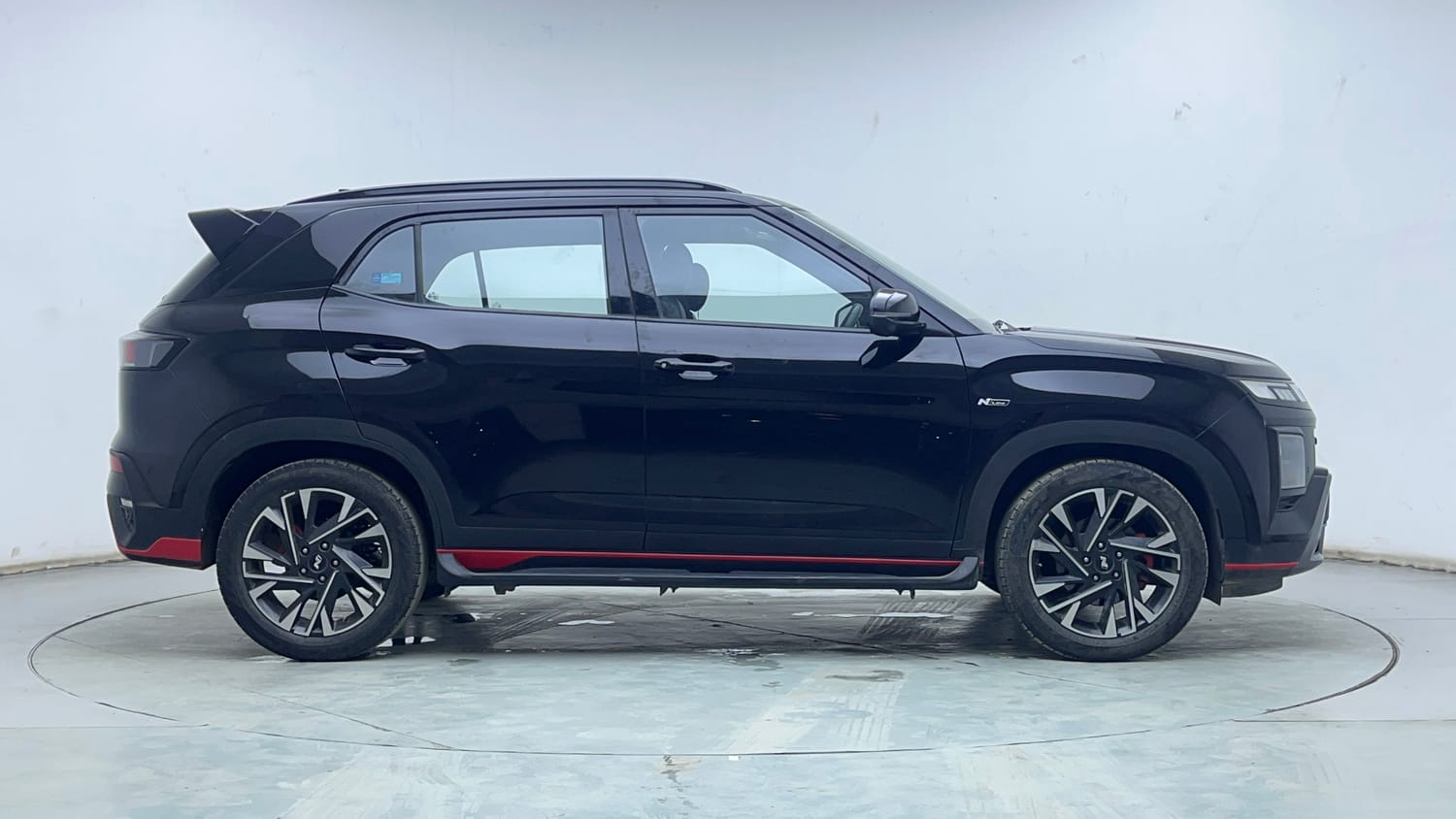 Used 2024 Hyundai Creta N-Line N10 1.5 Turbo DCT Petrol Automatic exterior RIGHT SIDE VIEW